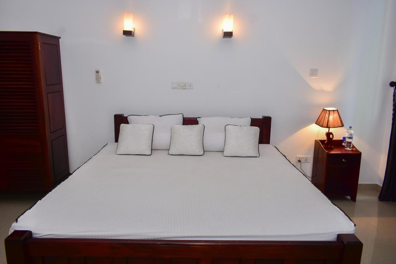 Minuri Villa Hikkaduwa Bagian luar foto