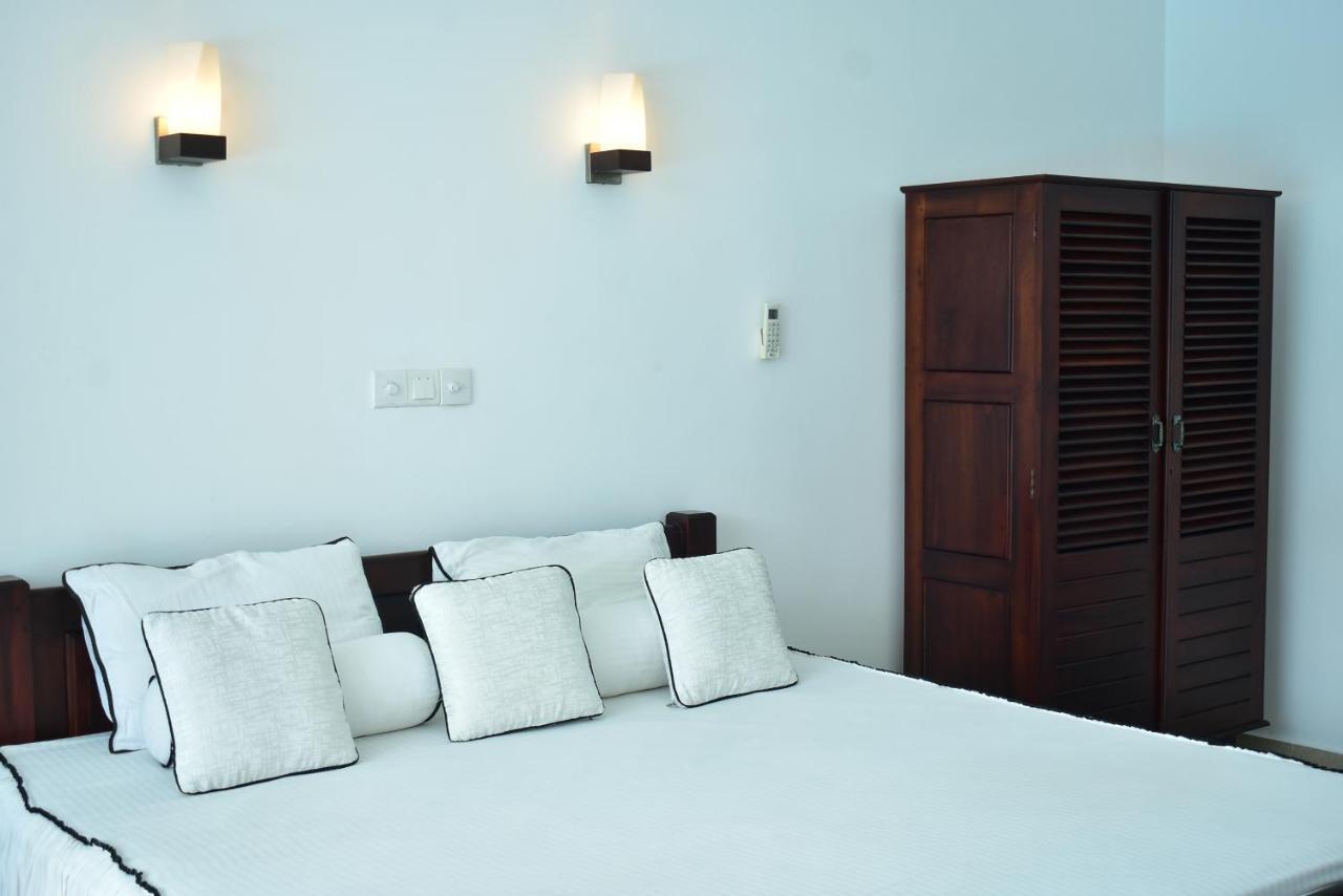 Minuri Villa Hikkaduwa Bagian luar foto