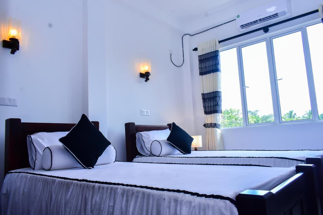 Minuri Villa Hikkaduwa Bagian luar foto